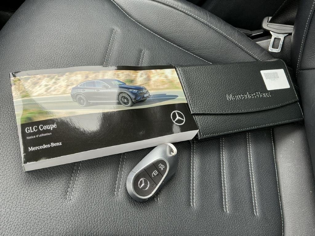 MERCEDES GLC AMG-Line 300 4Matic - ref: 7-61202 - Photo 15