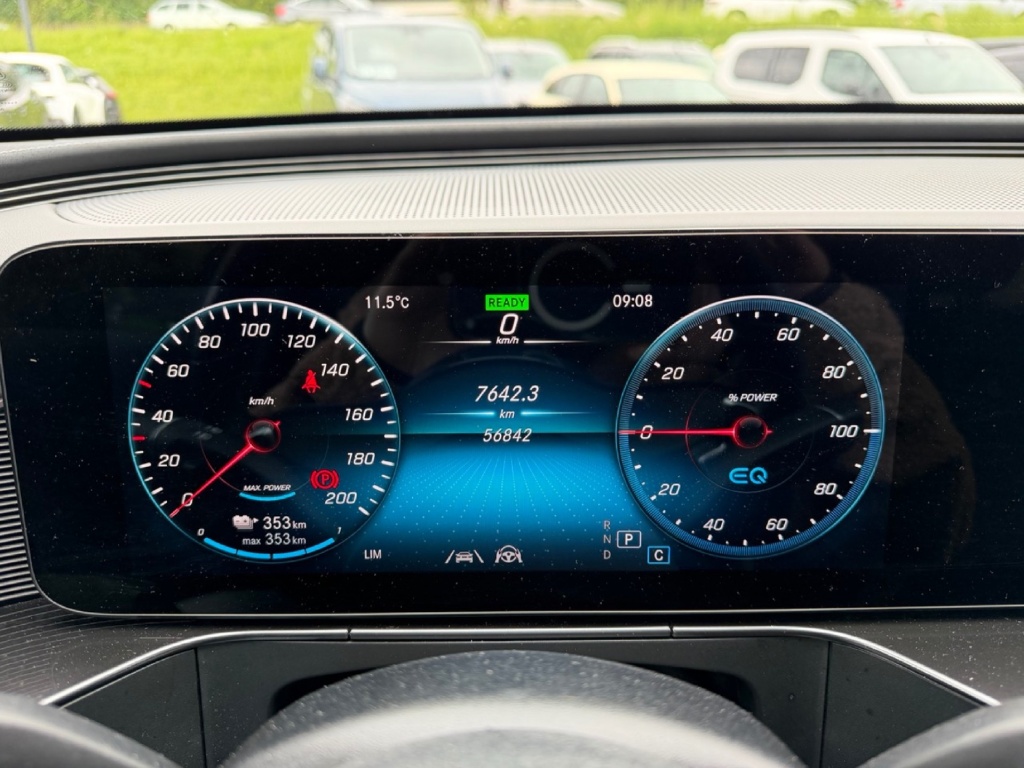 MERCEDES EQC 400 AMG-Line Elektro 408hp 4Matic - ref: 7-61261 - Photo 10