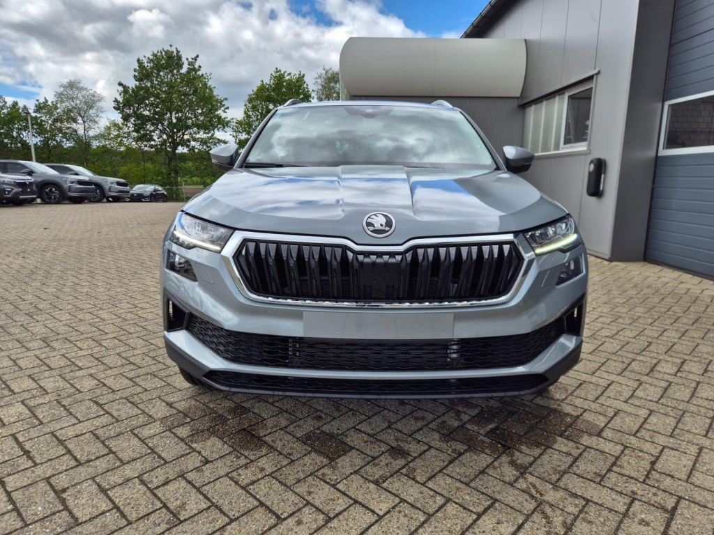 SKODA Karoq 1.5 Gasoline 150hp DSG - ref: 7-61414 - Photo 8