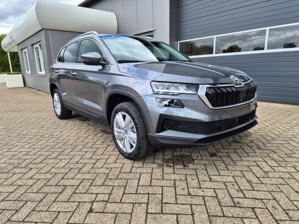 SKODA Karoq 1.5 Gasoline 150hp DSG - ref: 7-61415 - Photo 7