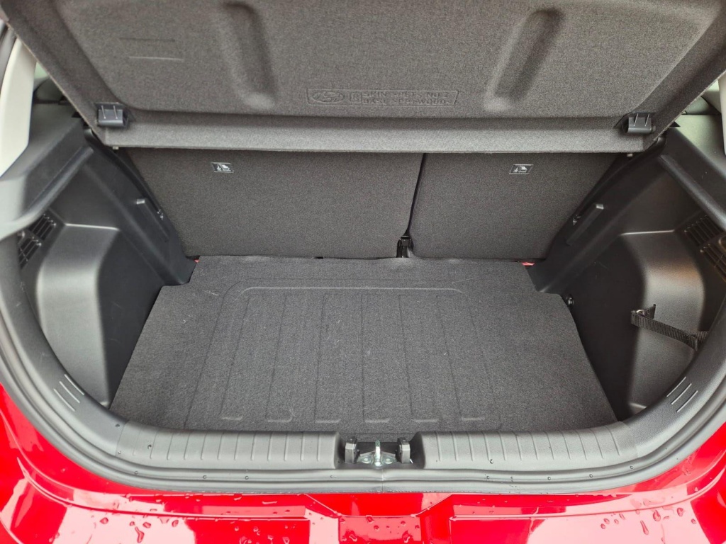 HYUNDAI i20 1.0 Gasoline 90hp - ref: 7-61634 - Photo 9