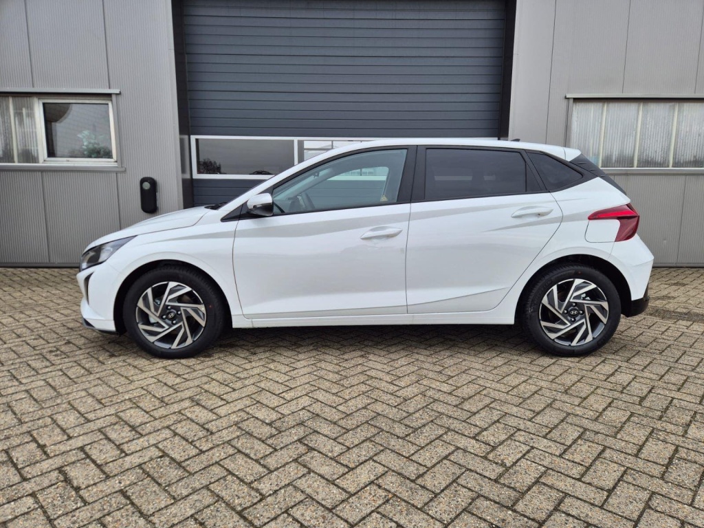 HYUNDAI i20 1.0 Gasoline 90hp - ref: 7-61636 - Photo 2