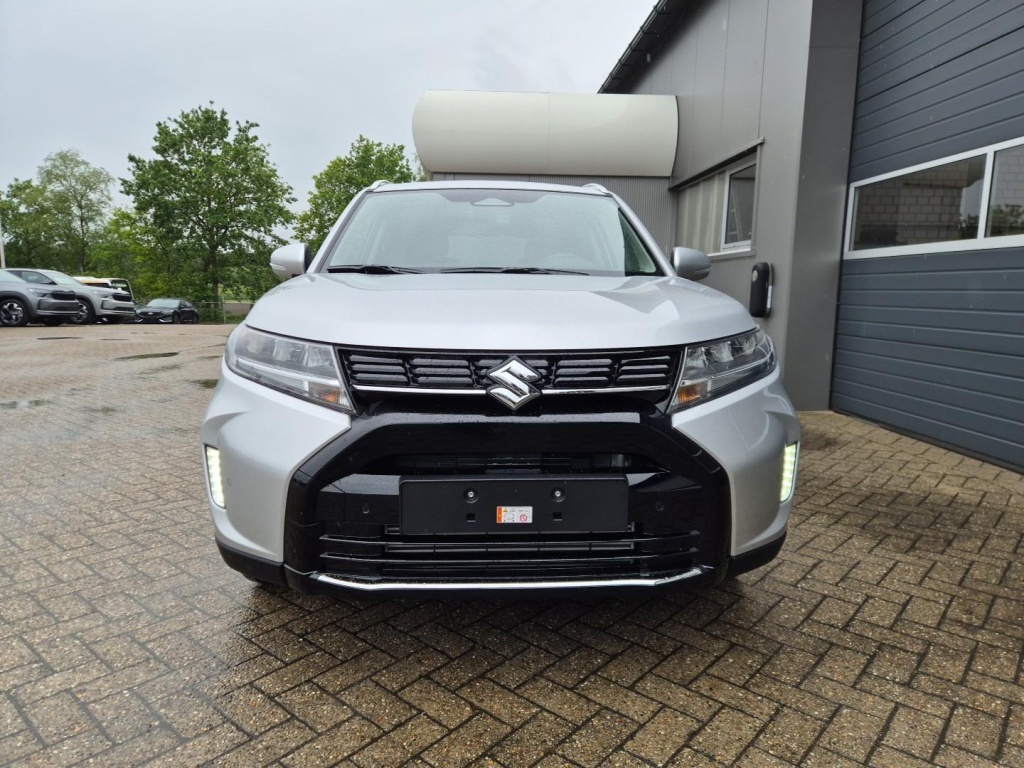 SUZUKI Vitara Comfort+ 1.4 Gasoline 110hp 4x4 - ref: 7-61639 - Photo 8