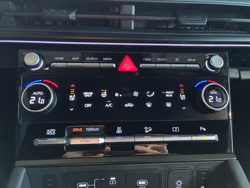 HYUNDAI Santa Fe PHEV Black Line 4WD 7-Sitzer - ref: 7-61799 - Photo 17