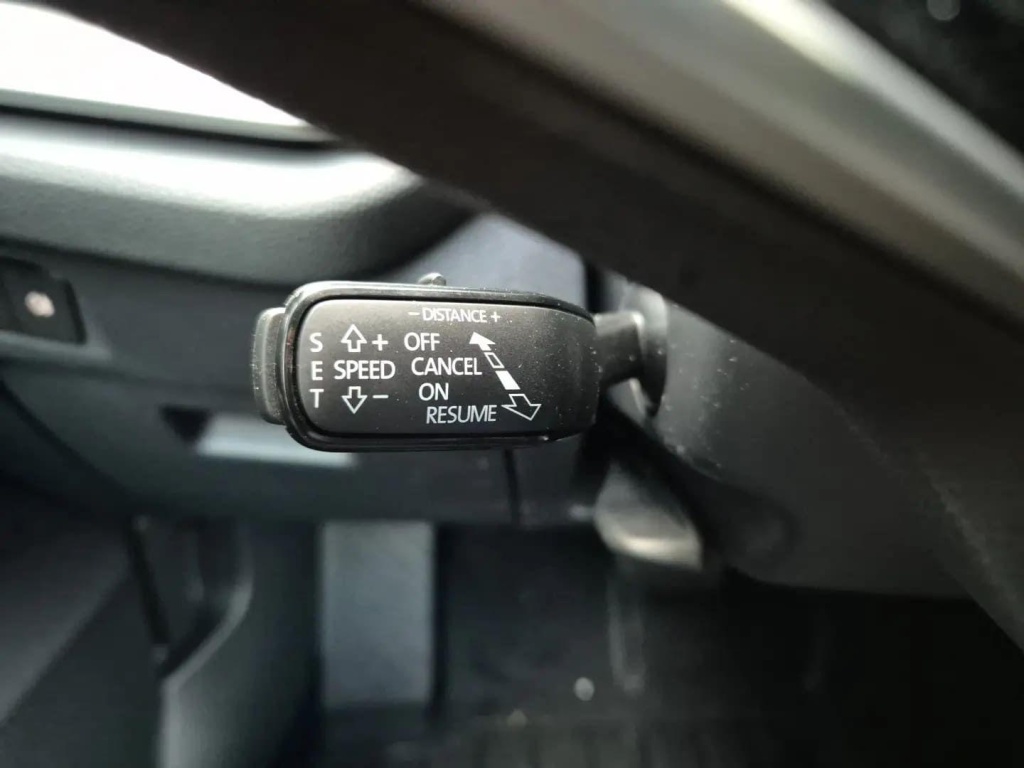 SKODA Octavia Combi 1.5 Gasoline 150hp DSG - ref: 7-62459 - Photo 18