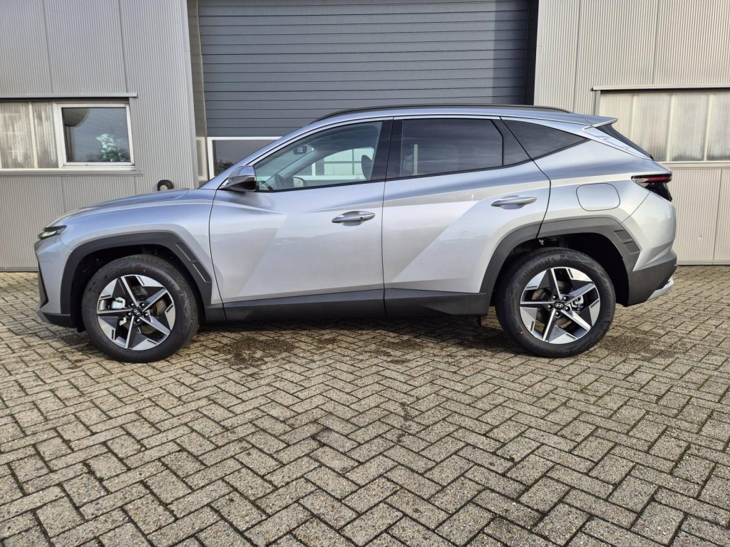 HYUNDAI Tucson 1.6 Gasoline 150hp - ref: 7-62495 - Photo 2