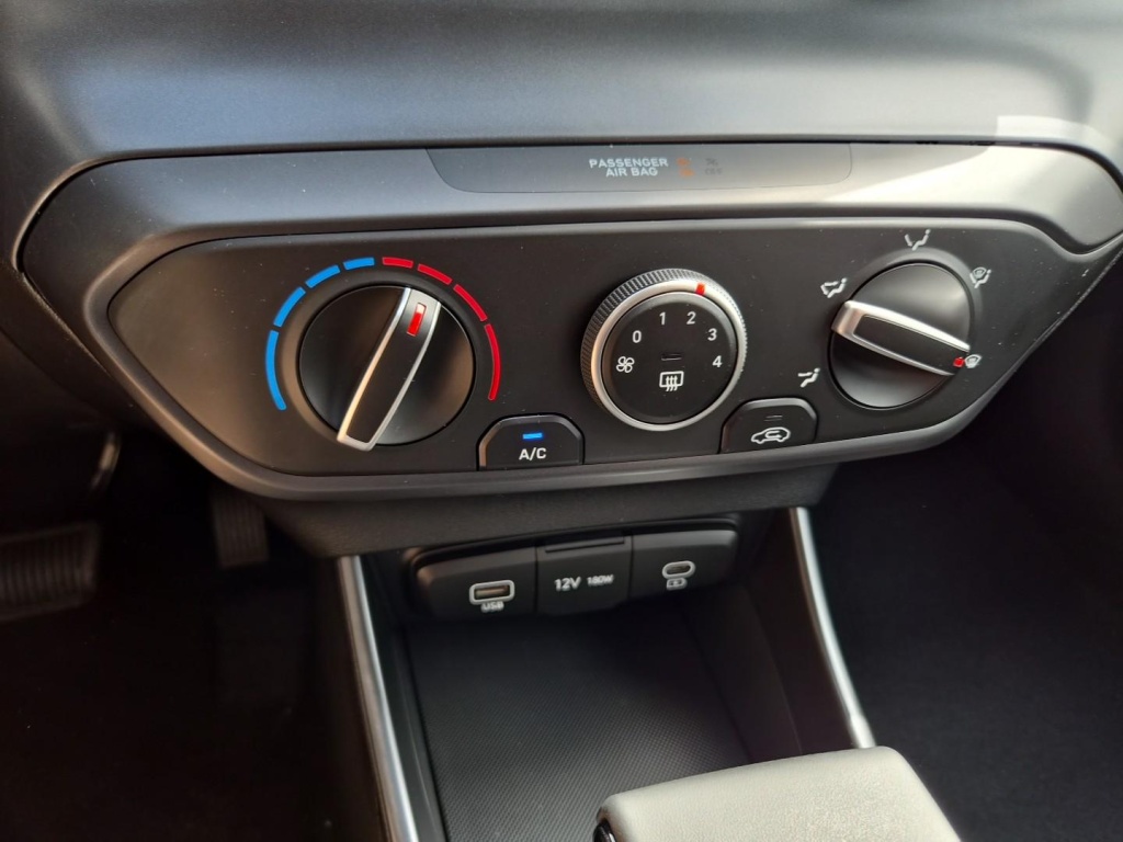HYUNDAI i20 1.0 Gasoline 90hp - ref: 7-62961 - Photo 20