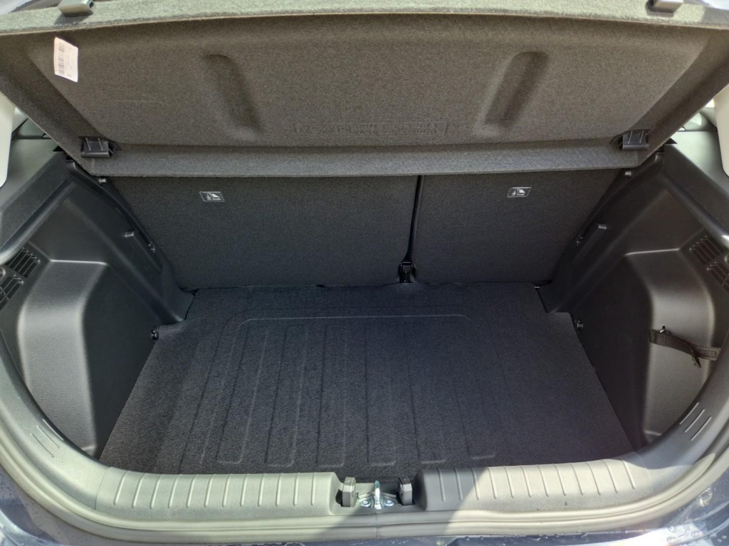 HYUNDAI i20 1.0 Gasoline 90hp - ref: 7-62961 - Photo 9