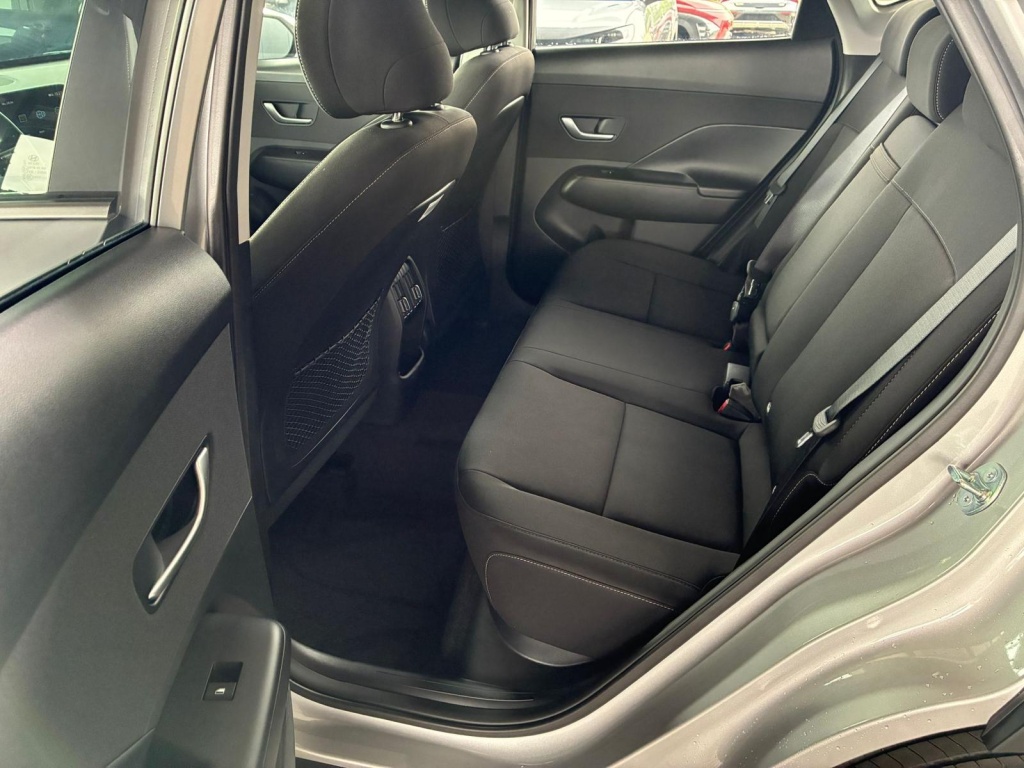 HYUNDAI Kona Comfort Plus 1.6 T-GDI (turbo) DCT 4WD - ref: 7-63350 - Photo 6