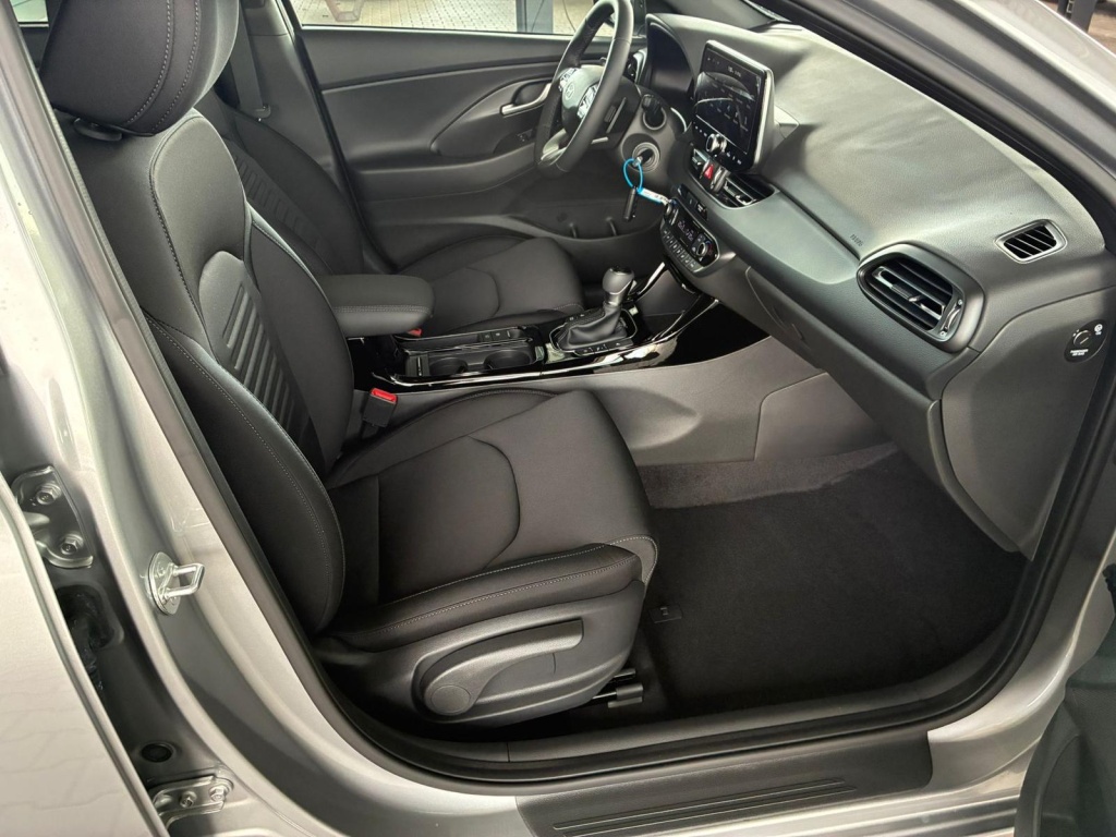 HYUNDAI i30 Comfort Plus 1.0 T-GDI DCT - ref: 7-63351 - Photo 10