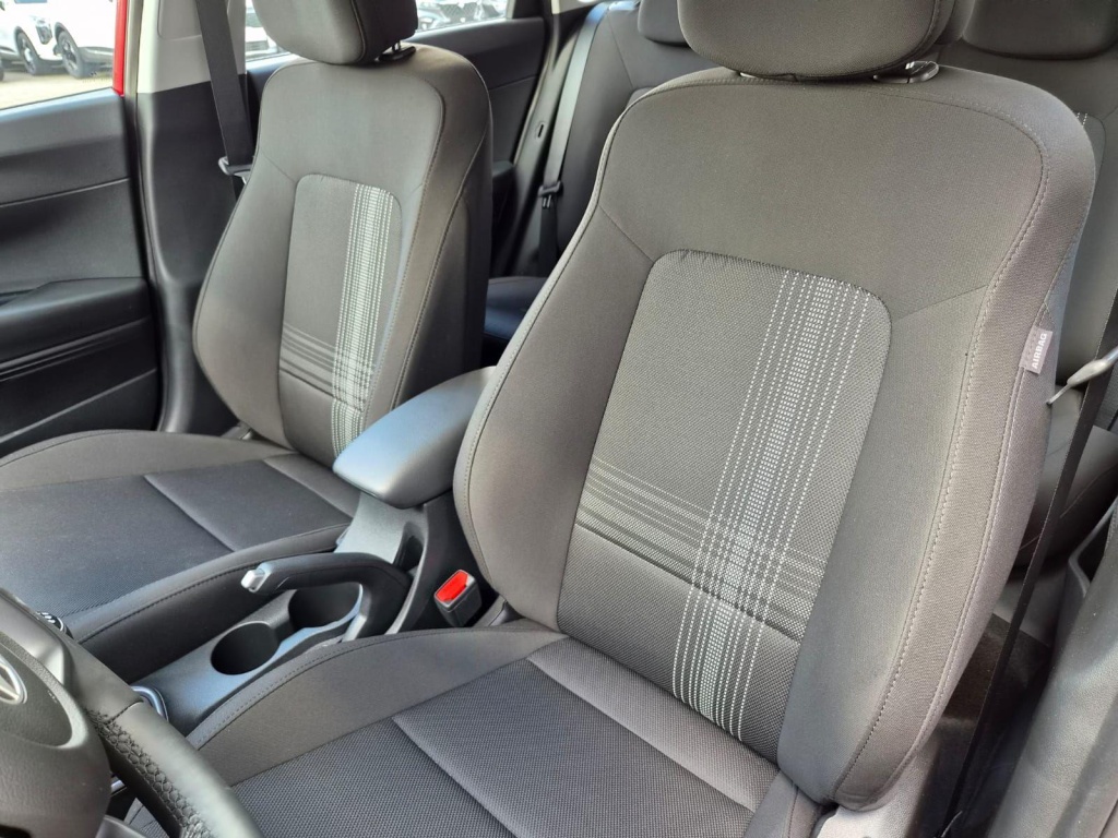 HYUNDAI i20 1.0 Gasoline 90hp - ref: 7-63425 - Photo 11