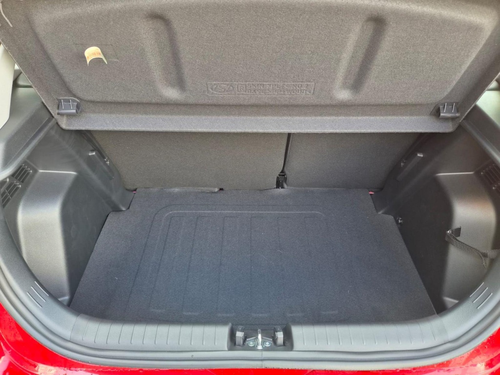 HYUNDAI i20 1.0 Gasoline 90hp - ref: 7-63425 - Photo 9