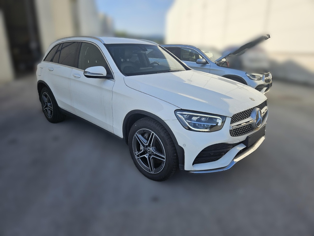 MERCEDES GLC AMG Line 300 258HP 4MATIC 9G-Tronic - ref: 7-63427 - Photo 16