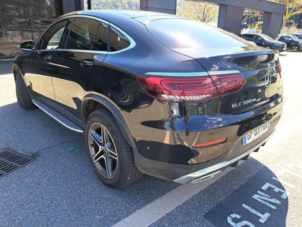MERCEDES GLC AMG-Line 300 4Matic - ref: 7-63560 - Photo 4