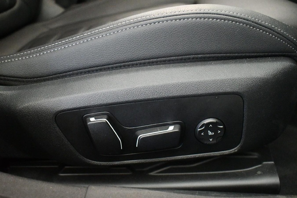 BMW I4 i4 Gran Coupe - 40 e eDrive M Sport Elektro 340hp - ref: 7-63564 - Photo 19