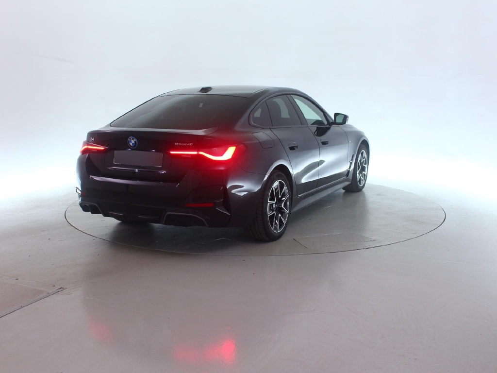 BMW I4 i4 Gran Coupe - 40 e eDrive M Sport Elektro 340hp - ref: 7-63564 - Photo 4