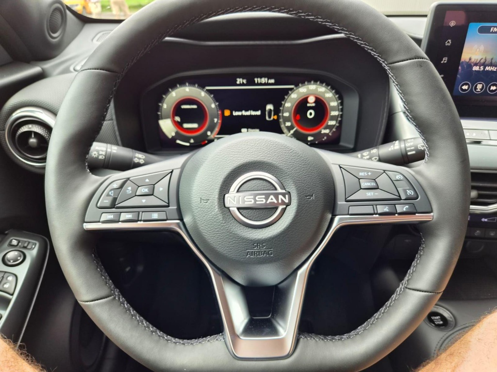 NISSAN Juke N-Connecta 1.0 Gasoline 114hp - ref: 7-63902 - Photo 15