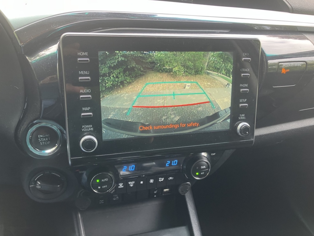 TOYOTA Hilux Comfort Double Cab 2.8 DIESEL A/T - ref: 7-64458 - Photo 14
