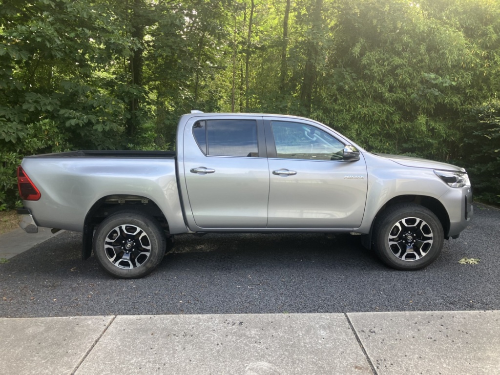 TOYOTA Hilux Comfort Double Cab 2.8 DIESEL A/T - ref: 7-64458 - Photo 2