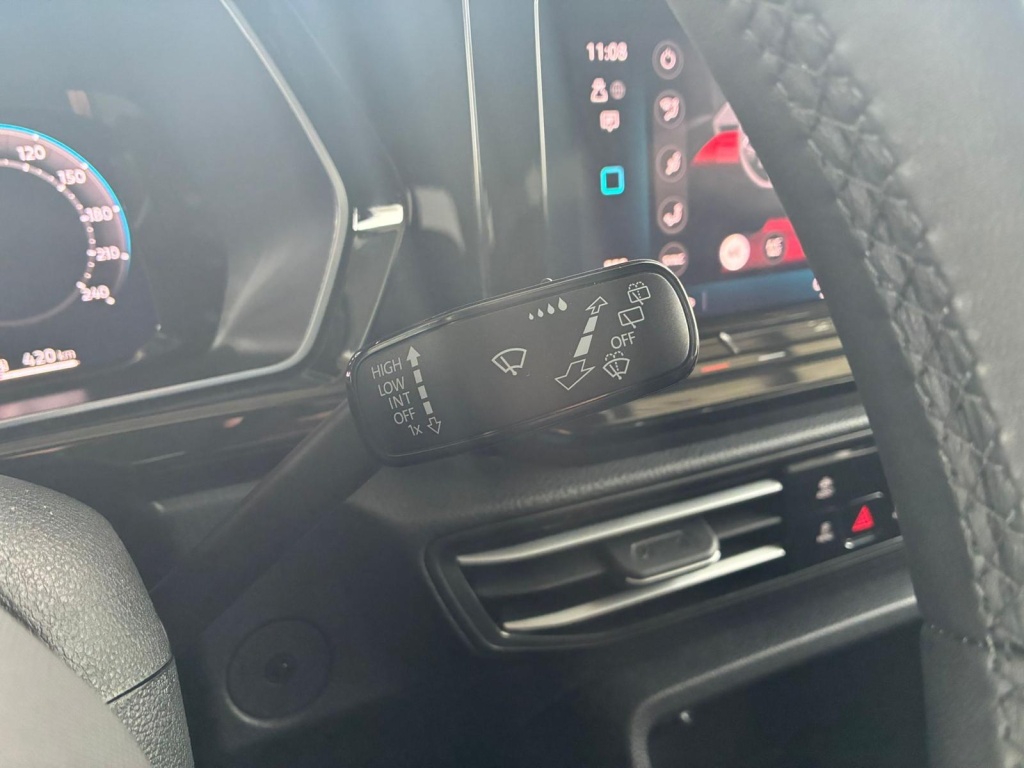 VOLKSWAGEN Caddy Life 1.5 eHybrid Plug-in Hybrid 150 PS - ref: 7-65170 - Photo 19