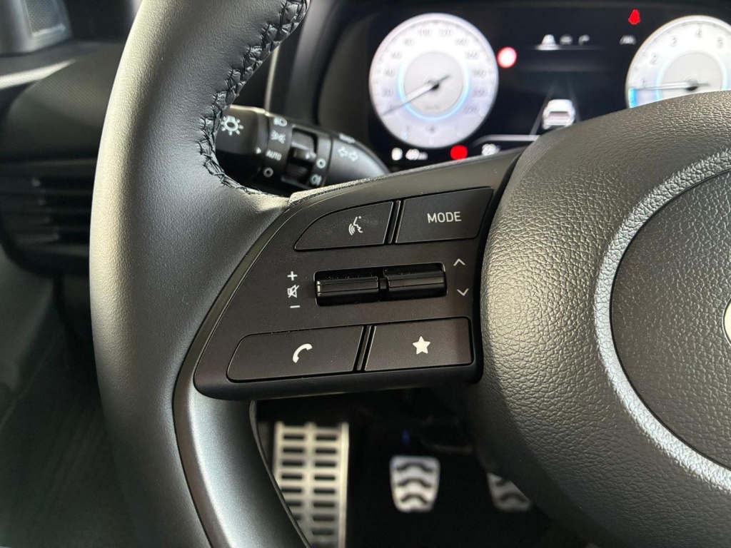 HYUNDAI Bayon Blackline 6MT - ref: 7-65963 - Photo 18