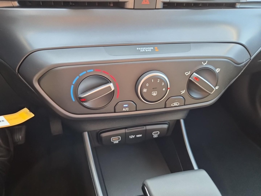 HYUNDAI i20 1.0 Gasoline 90hp - ref: 7-66550 - Photo 20