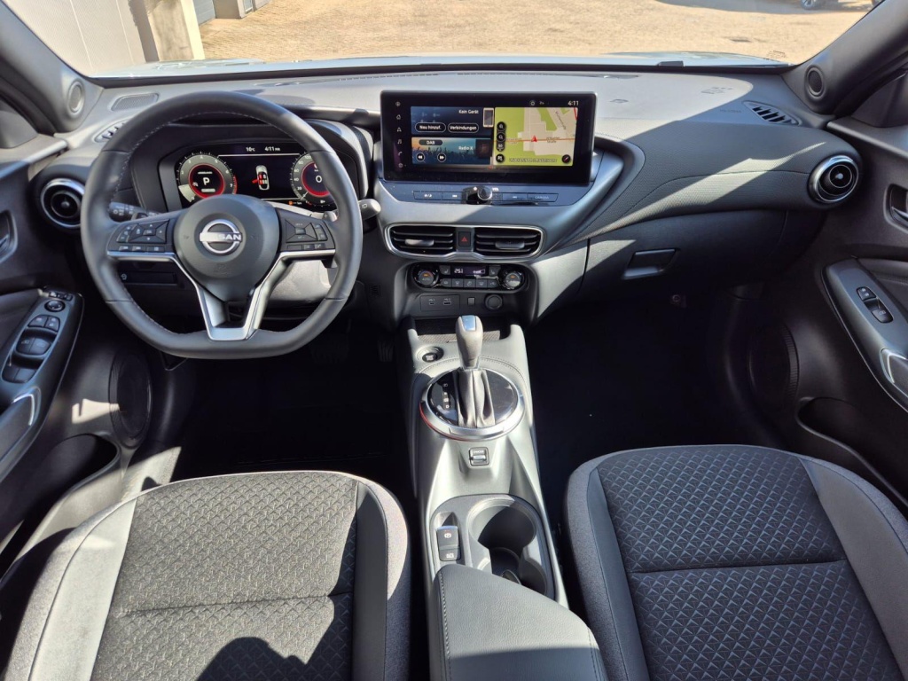 NISSAN Juke N-Design 1.0 Gasoline 114hp - ref: 7-66552 - Photo 11