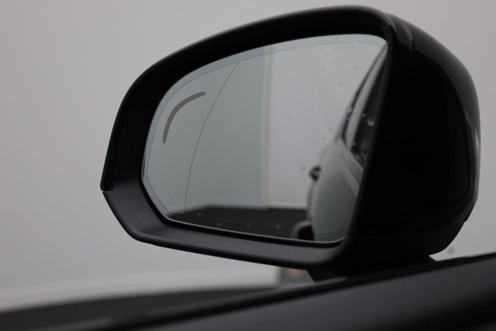 VOLVO XC40 Black Edition Plus 2.0 Gasoline 197hp - ref: 7-66583 - Photo 19
