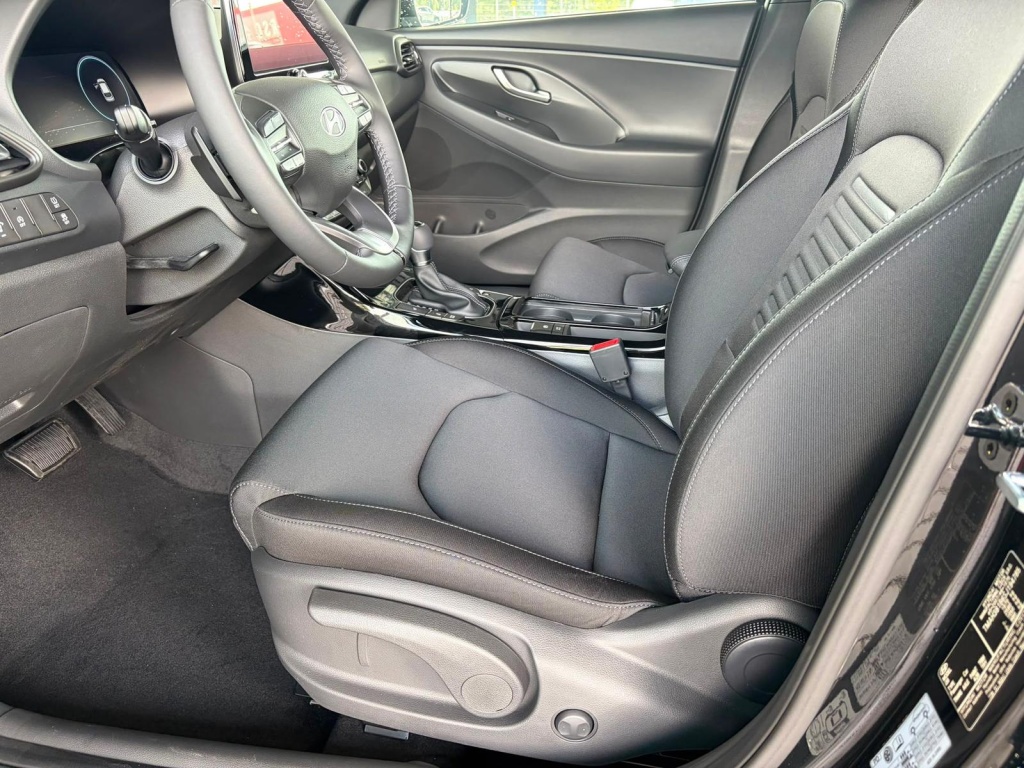 HYUNDAI i30 Comfort Plus 1.0 TGDI DCT - ref: 7-67121 - Photo 5