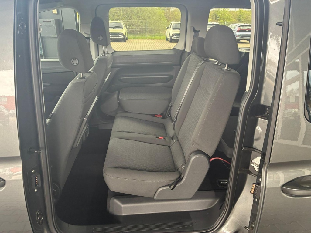 VOLKSWAGEN Caddy Life eHybrid 1.5 PHEV 150 PS DSG - ref: 7-67167 - Photo 6