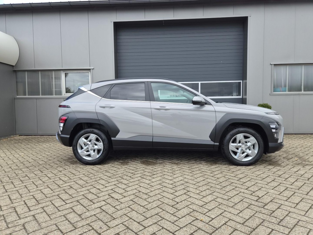 HYUNDAI Kona Trend 1.6 Gasoline 150hp - ref: 7-67216 - Photo 6