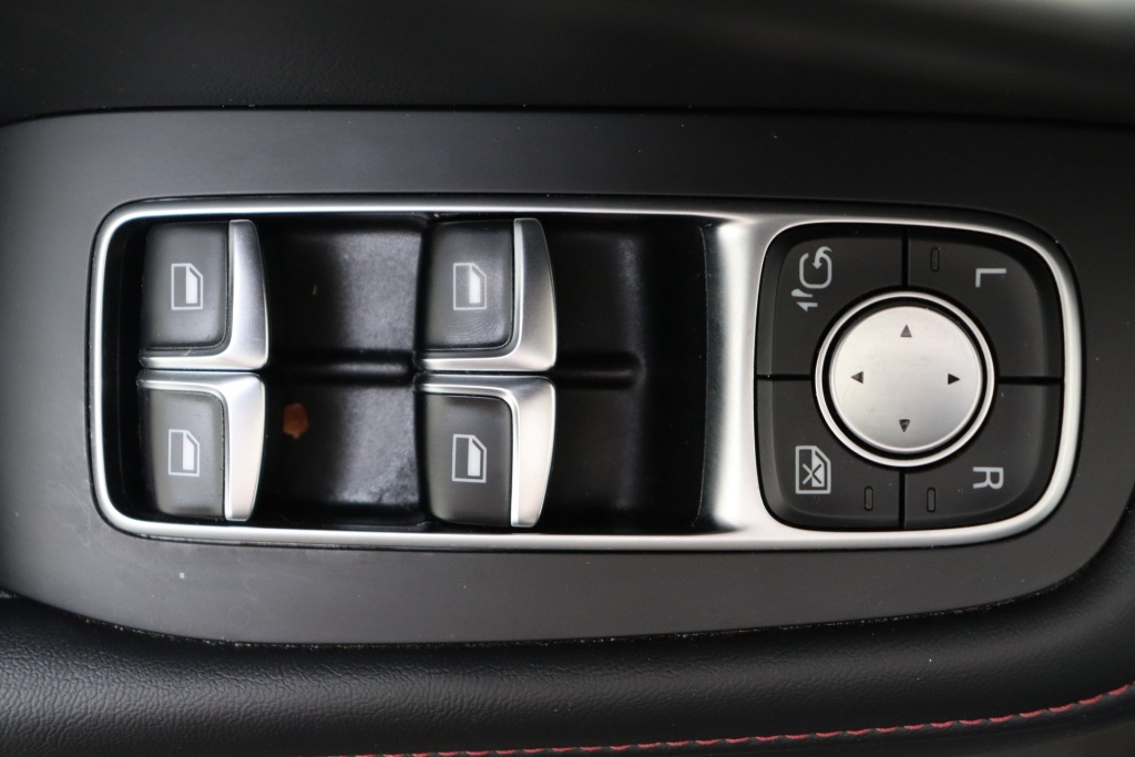 MG HS Comfort 1,5 PHEV 6AT 162 hp - ref: 7-67404 - Photo 17