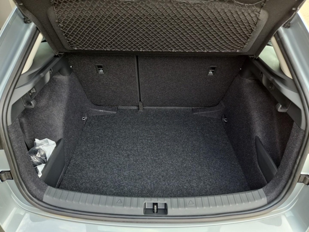 SKODA Scala Selection 1.0 Gasoline 116hp DSG - ref: 7-68020 - Photo 9