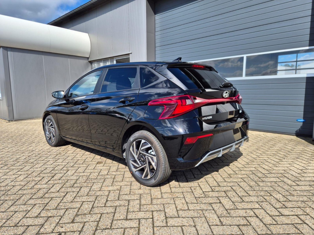 HYUNDAI i20 Trend 1.0 Gasoline 90hp - ref: 7-68032 - Photo 3