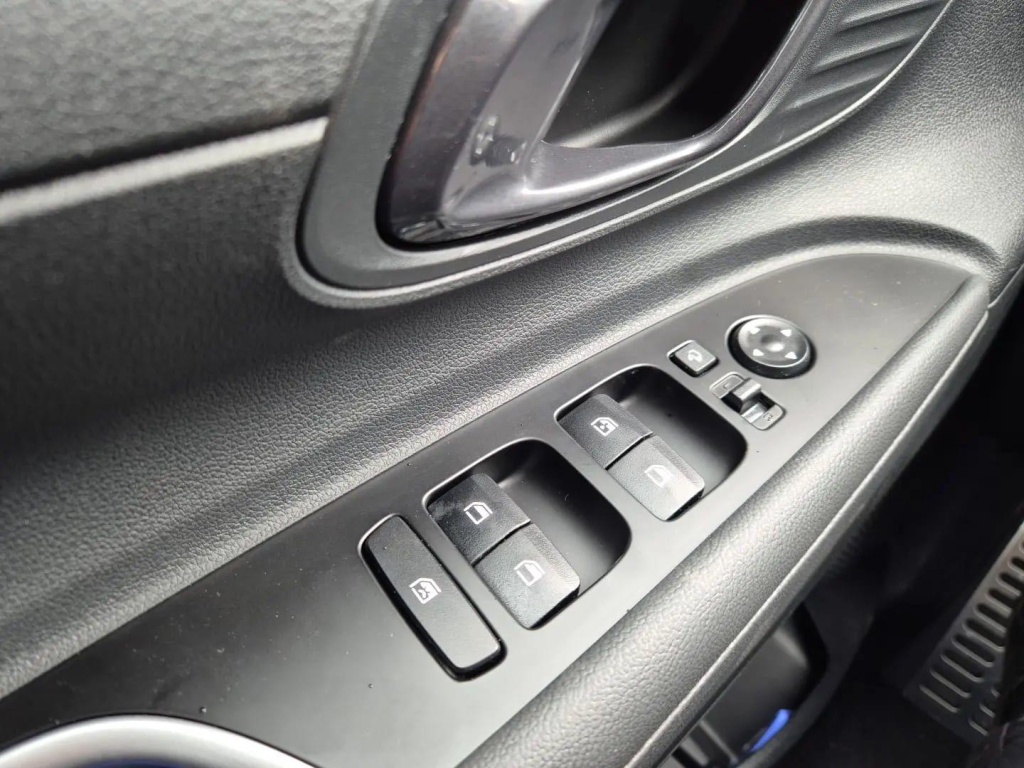 HYUNDAI Bayon Trend 1.0 Gasoline 90hp - ref: 7-68369 - Photo 13