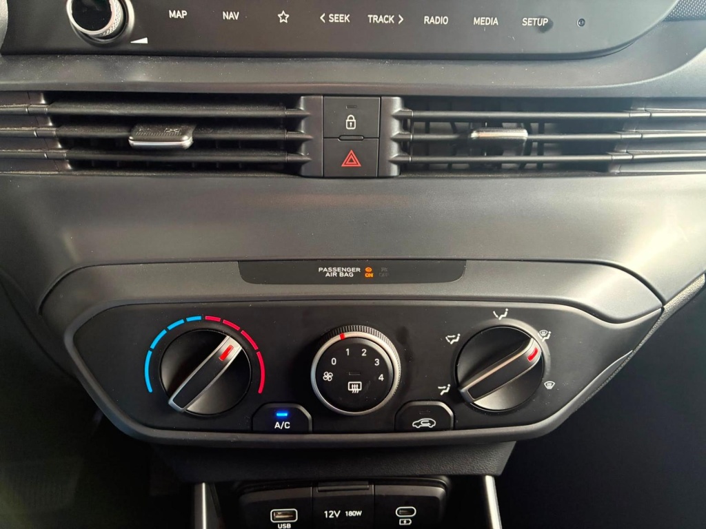 HYUNDAI i20 Comfort 1.0 T-GDI Automatik - ref: 7-68554 - Photo 20