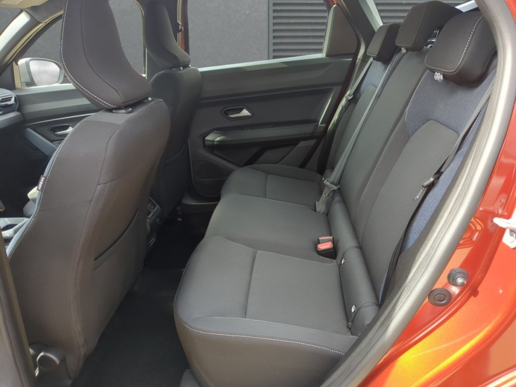 DACIA Bigster Expression Full-Hybrid 155 - ref: 7-68736 - Photo 6