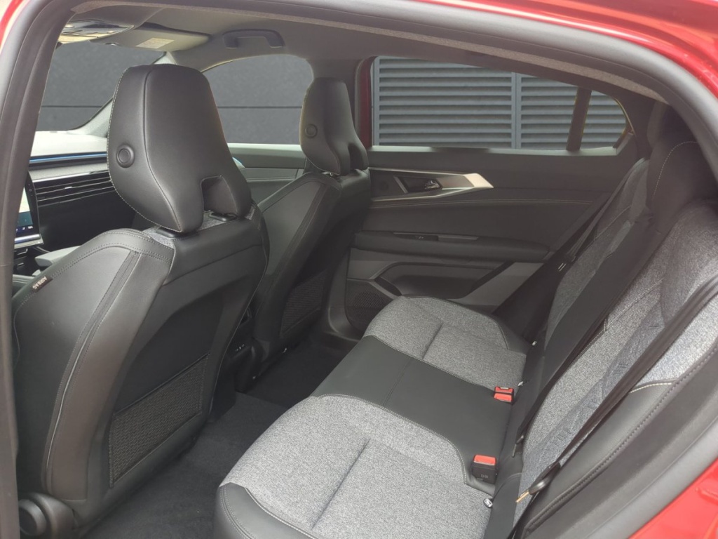 RENAULT Rafale Techno E-TECH 200 Full-Hybrid - ref: 7-68794 - Photo 6