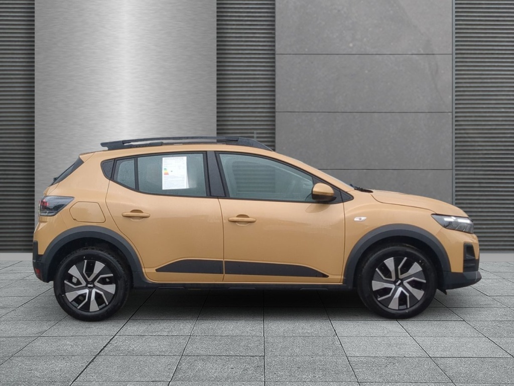 DACIA Sandero Expression TCe 110 - ref: 7-68846 - Photo 2