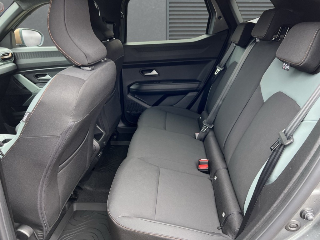 DACIA Duster Extreme Full-Hybrid 155 - ref: 7-68876 - Photo 6