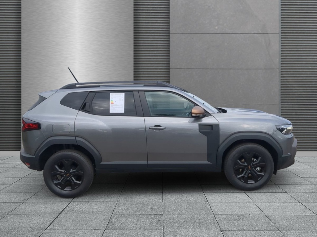 DACIA Duster Extreme TCe 140 - ref: 7-68894 - Photo 2