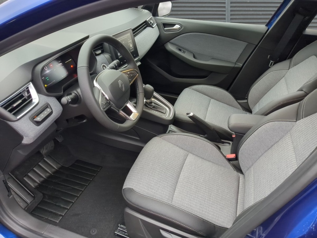 RENAULT Clio Techno TCe 90 X-Tronic Autom. - ref: 7-68946 - Photo 4