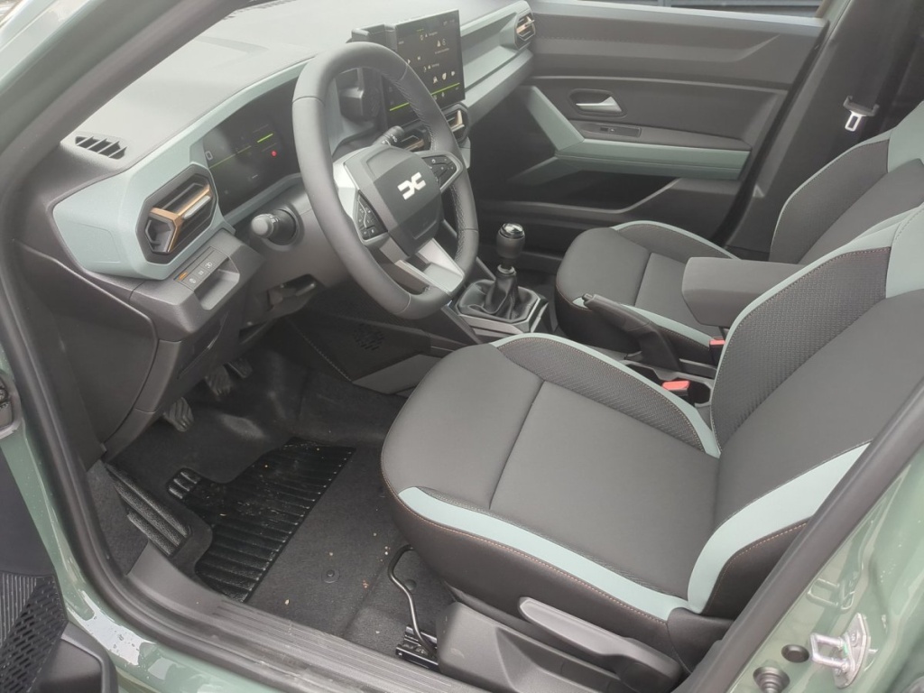 DACIA Duster Extreme TCe 140 - ref: 7-69355 - Photo 4
