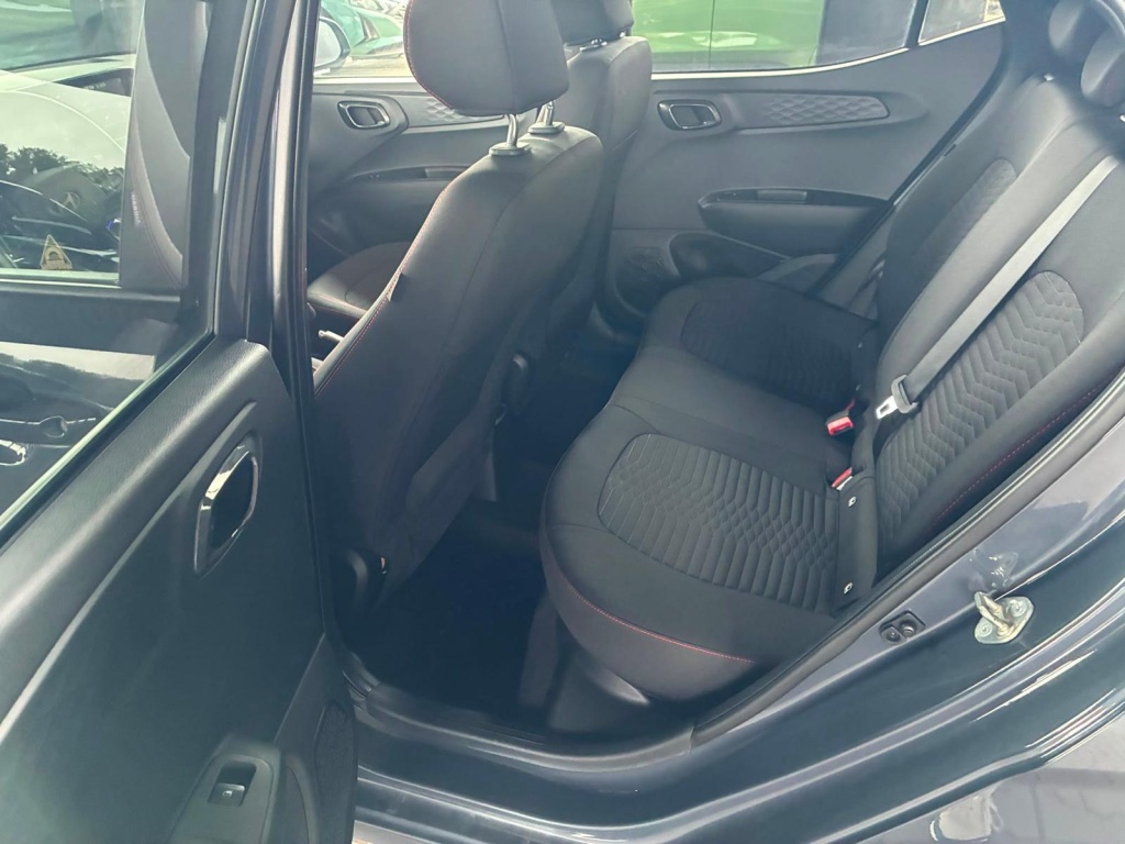 HYUNDAI i10 N-Line MPI 1.2 79PS - ref: 7-69385 - Photo 6