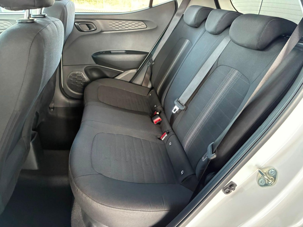 HYUNDAI i10 Comfort MPI 1.0 63PS - ref: 7-69775 - Photo 6