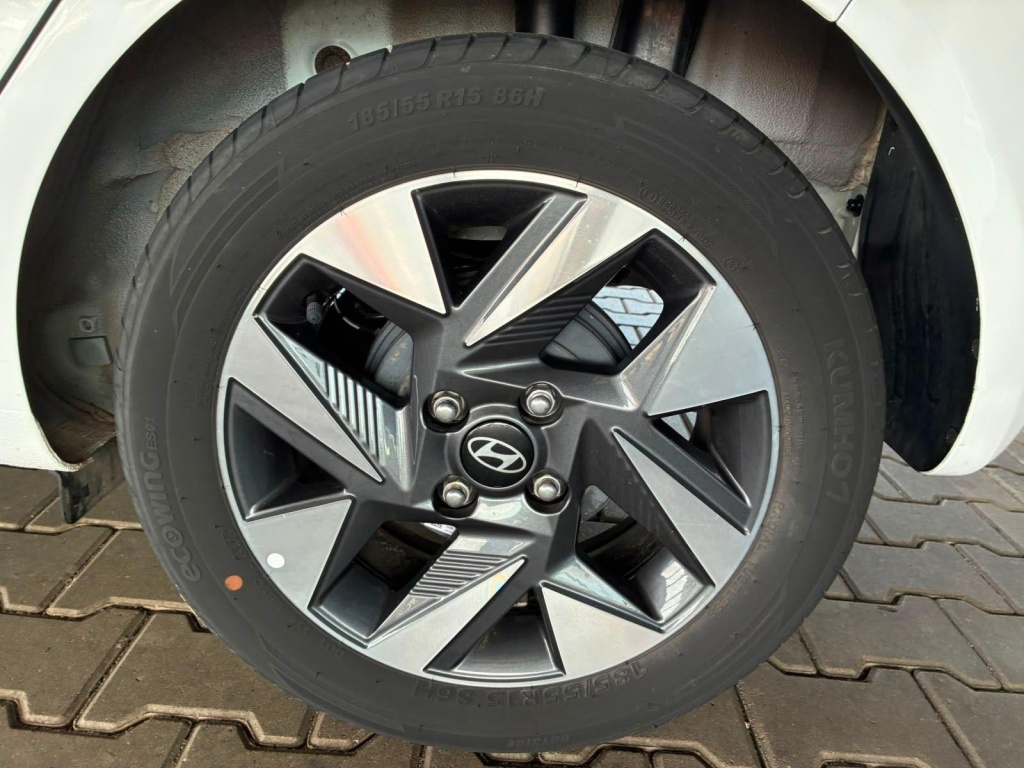 HYUNDAI i10 Comfort MPI 1.0 63PS - ref: 7-69776 - Photo 11