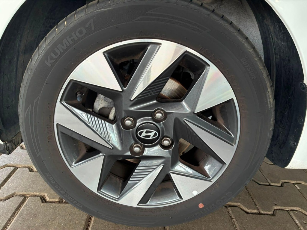 HYUNDAI i10 Comfort MPI 1.0 63PS - ref: 7-69776 - Photo 12