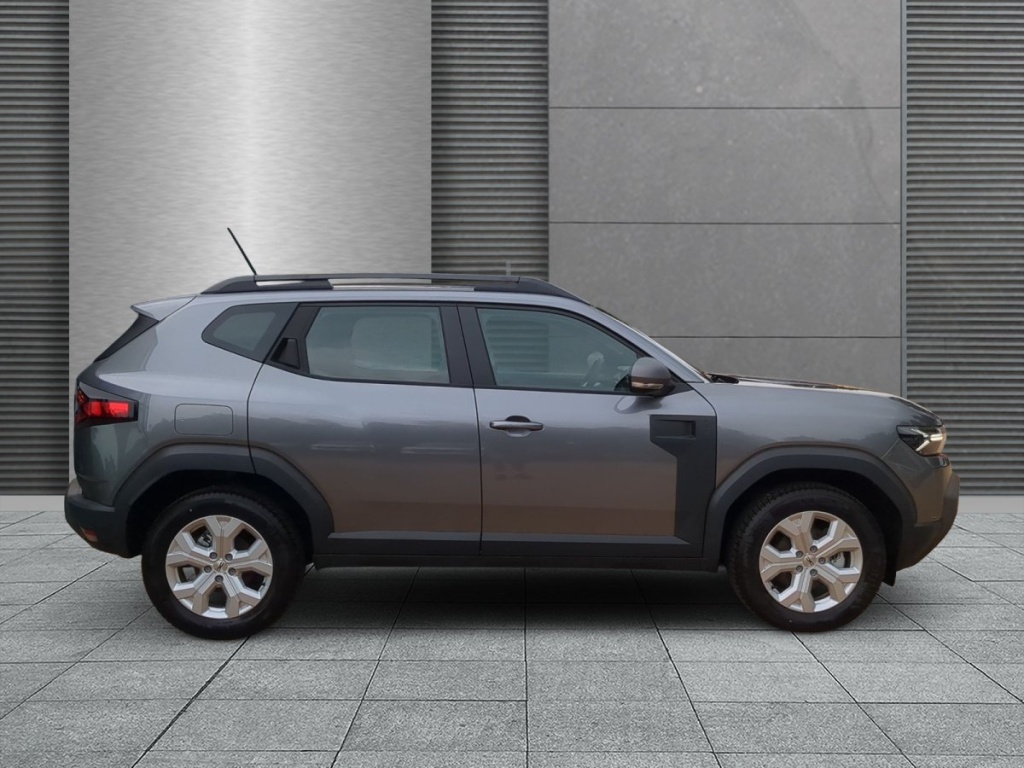 DACIA Duster Expression LPG 150 EDC 4x4 - ref: 7-70066 - Photo 2