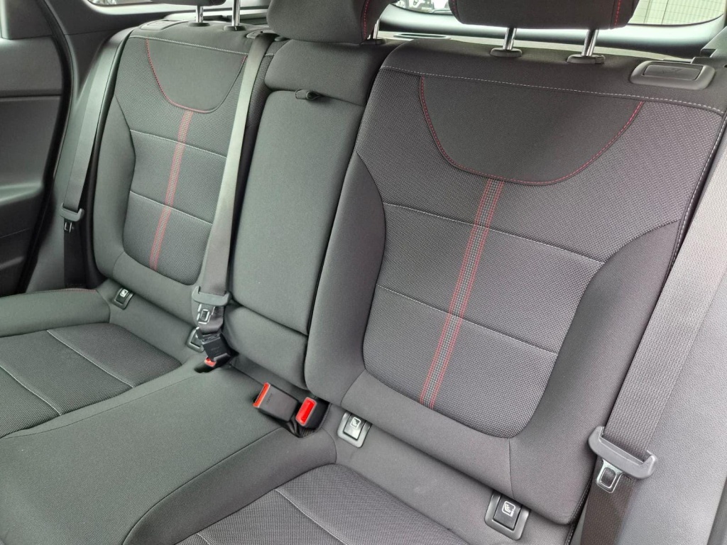 HYUNDAI i30 N-Line 1.6 Gasoline 150hp - ref: 7-70106 - Photo 12