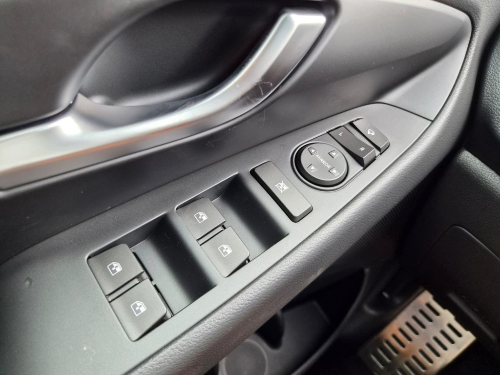 HYUNDAI i30 N-Line 1.6 Gasoline 150hp - ref: 7-70106 - Photo 13